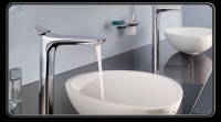bath main slider